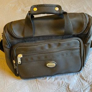 Pathfinder Travel Bag Boarding Tote